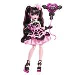 MH DOLL SCARY SWEET CELEBRATION - DRACULAURA1
