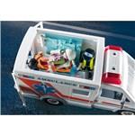 Playmobil 71232 Ambulance Ambulance se světlem a zvukem5