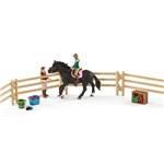 Schleich 42389 Jezdecká škola s jezdci na koních3