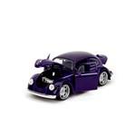 Wednesday auto 1972 VW Beetle 1:24 a figurka Wednesday5
